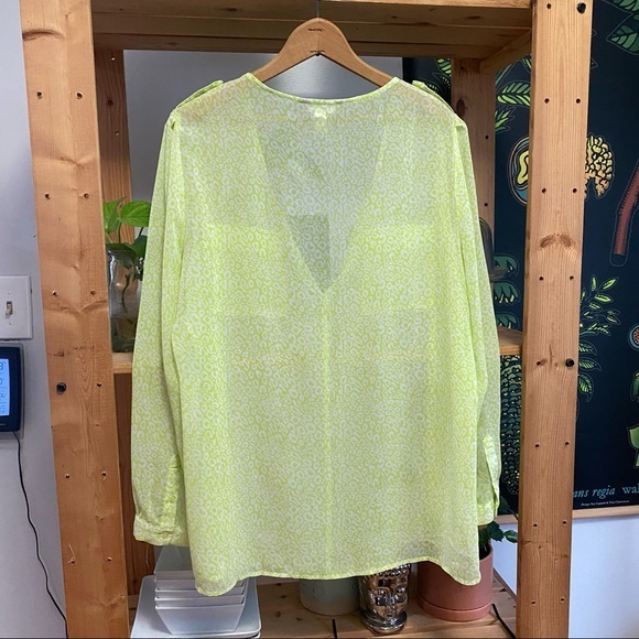 Banana Republic neon yellow animal print sheer button down shirt - Picture 3 of 14